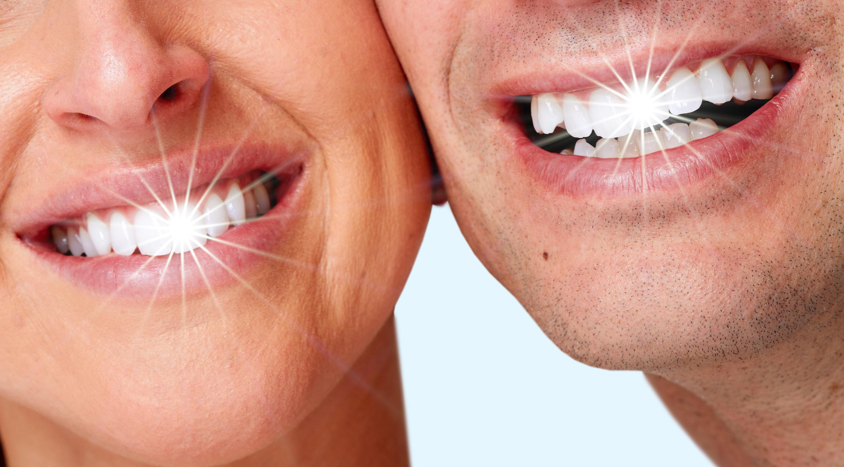 Brighten Your Smile: The Ultimate Guide to Teeth Whitening